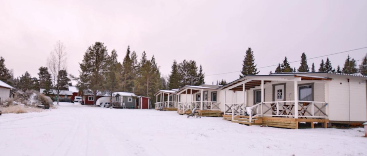 Hôtel Poikkijarvis Adventure à Kiruna Extérieur photo