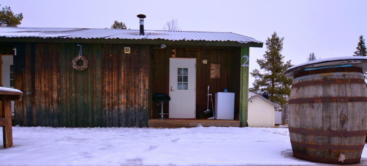 Hôtel Poikkijarvis Adventure à Kiruna Extérieur photo